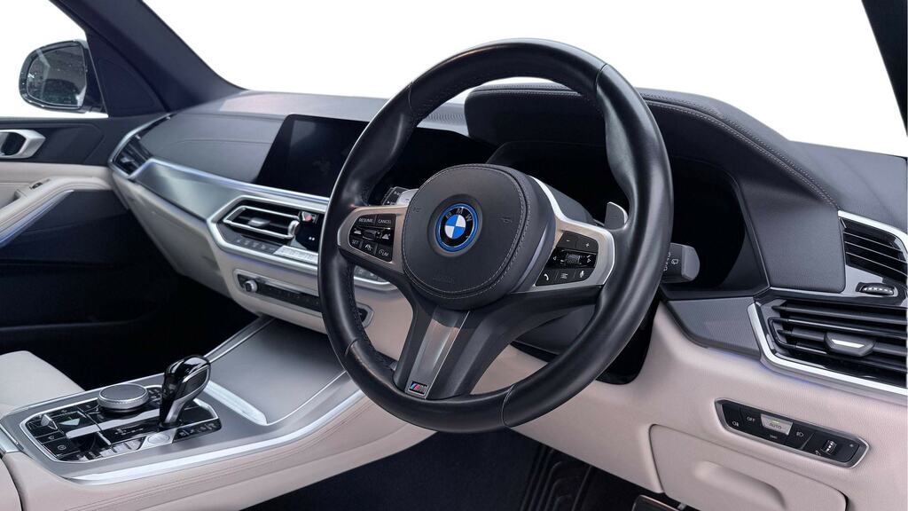 BMW X5 Xdrive45e M Sport Techpro Pk MW71NKX White #6