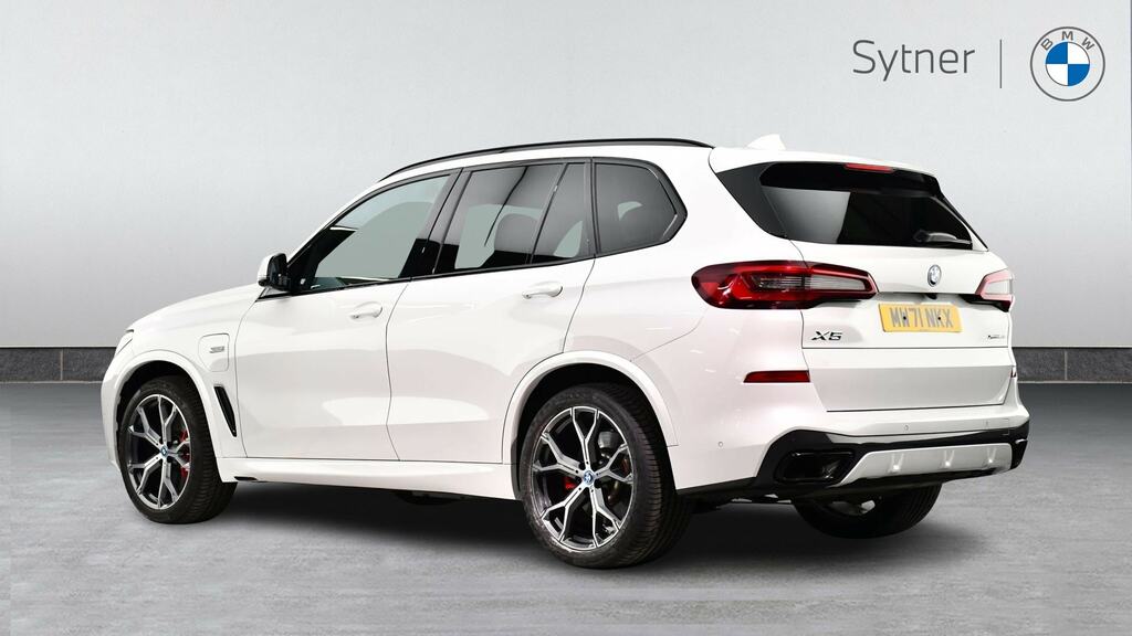 BMW X5 Xdrive45e M Sport Techpro Pk MW71NKX White #2
