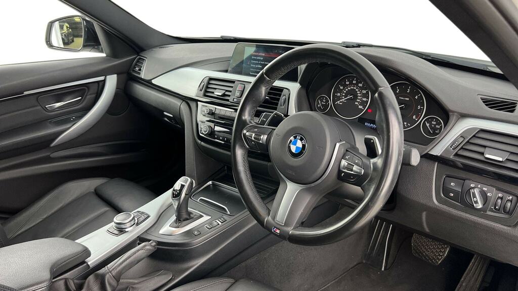 BMW 3 Series 320D Xdrive M Sport Step BM68DXT White #6