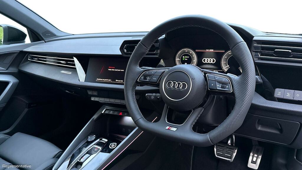 Audi A3 1.5 Tfsi E 204 Black Ed S Tronic Tech Pack White #6