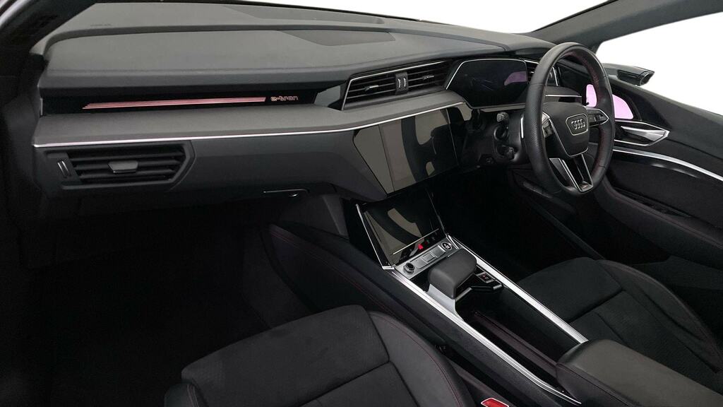 Audi Q8 e tron 300Kw 55 Quattro 114Kwh Launch Edition SA23TTO Black #2