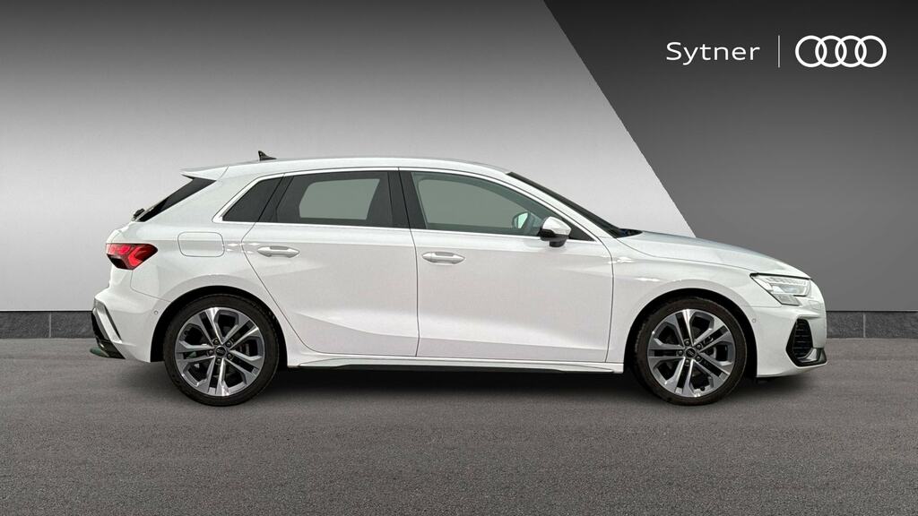 Audi A3 35 Tfsi S Line S Tronic YA25MZE White #4