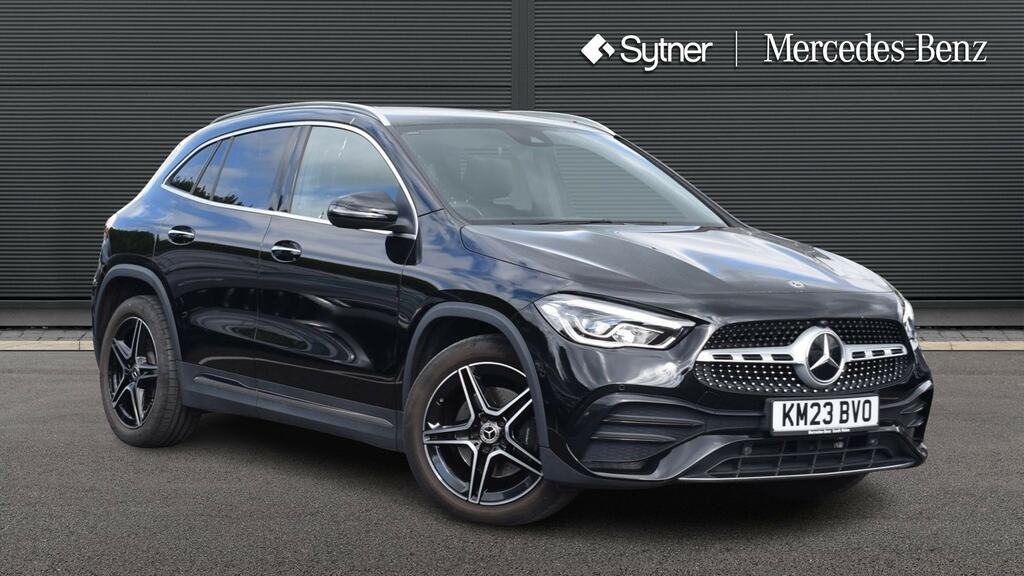 Mercedes-Benz GLA Class Gla 220D 4Matic Amg Line Premium Black