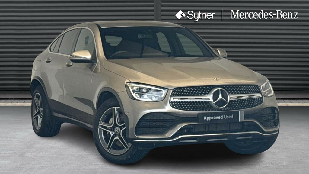 Mercedes-Benz GLC Class Glc 300 4Matic Amg Line 9G-tronic Silver
