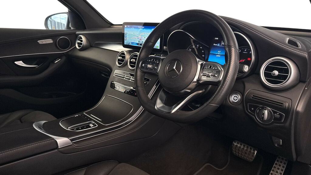Mercedes-Benz GLC Class Glc 300 4Matic Amg Line 9G-tronic Silver #3