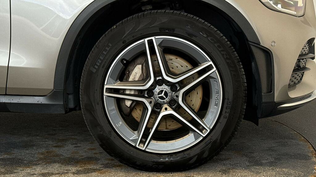 Mercedes-Benz GLC Class Glc 300 4Matic Amg Line 9G-tronic Silver #5