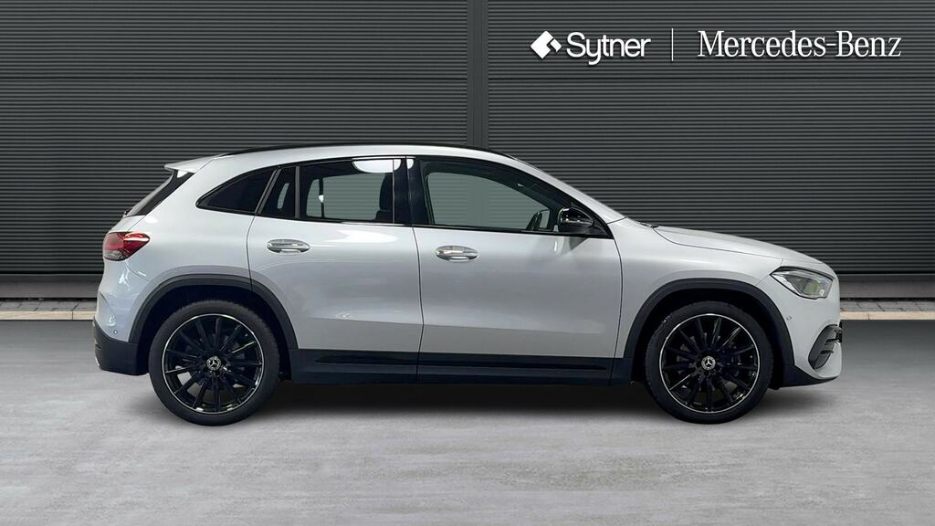 Mercedes-Benz GLA Class Gla 220D 4Matic Amg Line Prem Night Ed KX72WAO Silver #3