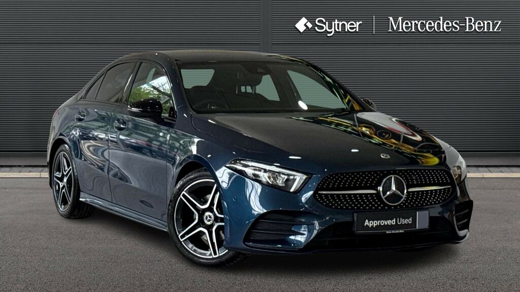 Mercedes-Benz A Class A180 Amg Line Executive Blue