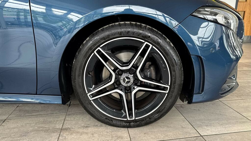 Mercedes-Benz A Class A180 Amg Line Executive NU23VXE Blue #5