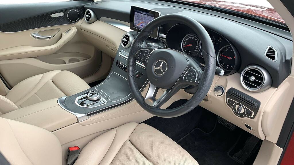 Mercedes-Benz GLC Class Glc 220D 4Matic Sport 9G-tronic AE67XKK Red #3