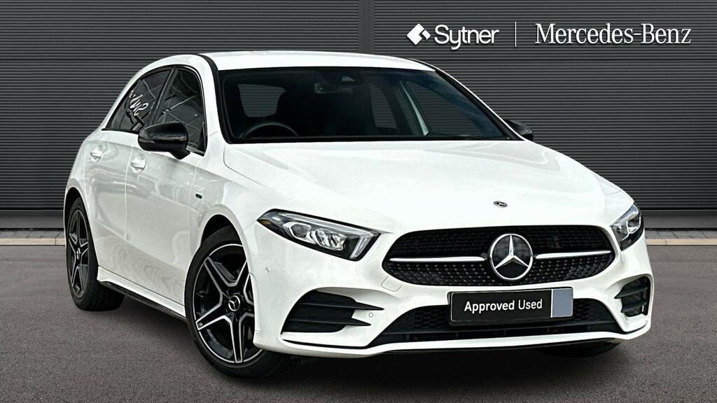 Mercedes-Benz A Class A200 Amg Line Executive Edition White