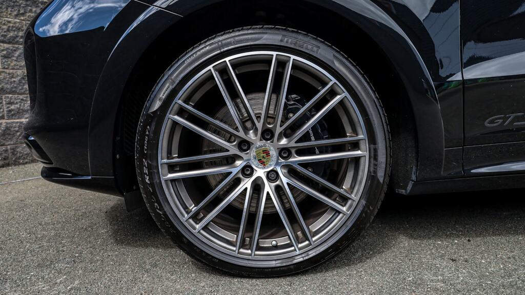 Porsche Cayenne Gts Tiptronic S YX23ZTZ Black #4