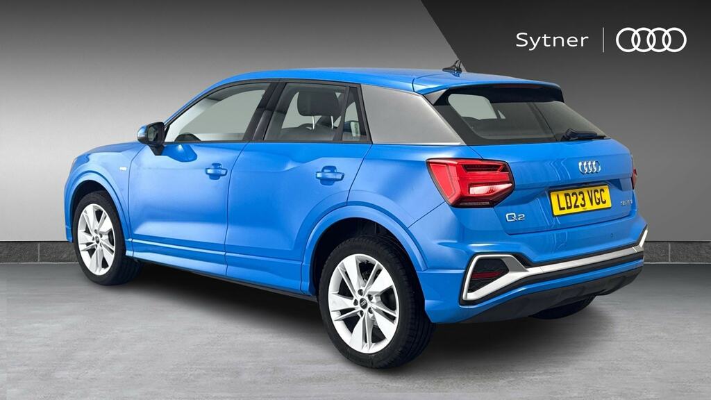 Audi Q2 35 Tfsi S Line S Tronic Cs LD23VGC Blue #3