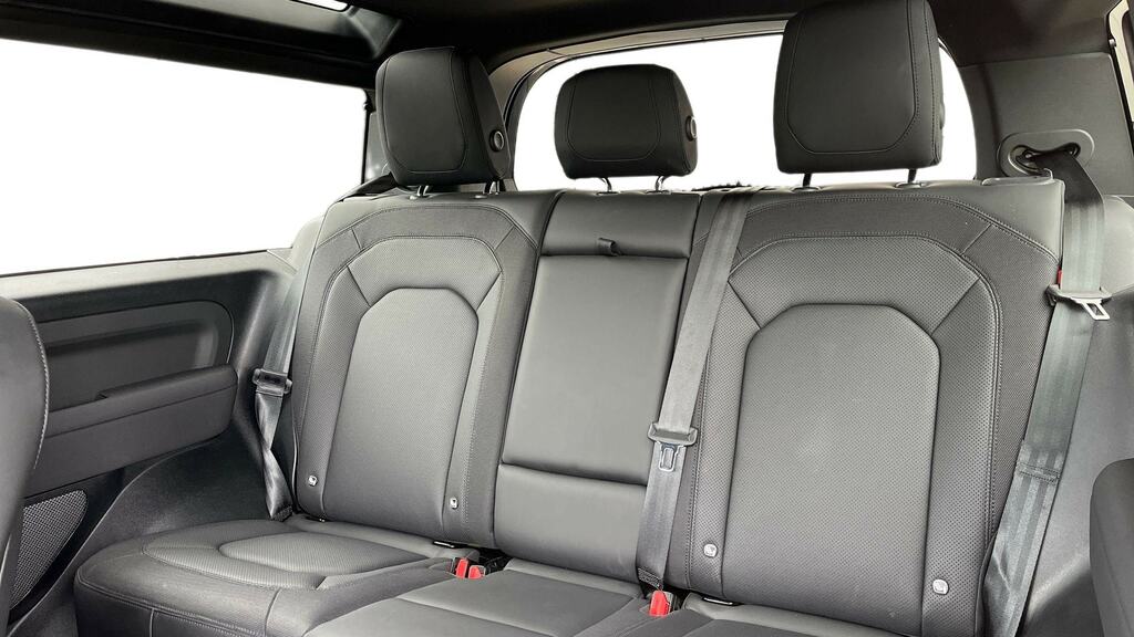 Land Rover Defender 90 3.0 D250 X-dynamic Se 90 KS23HXJ Grey #4