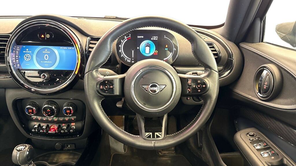 Mini Clubman 1.5 Cooper Exclusive 6Dr Comfortnav Pack WN22PHA Black #5