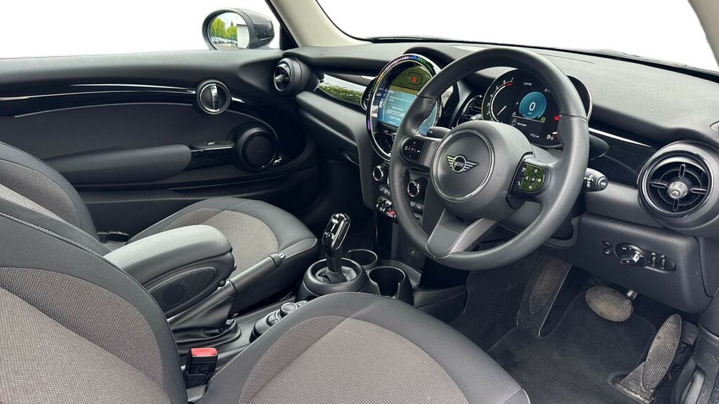 Mini Hatch 1.5 One Classic Comfort Pack WK22HDL Black #6