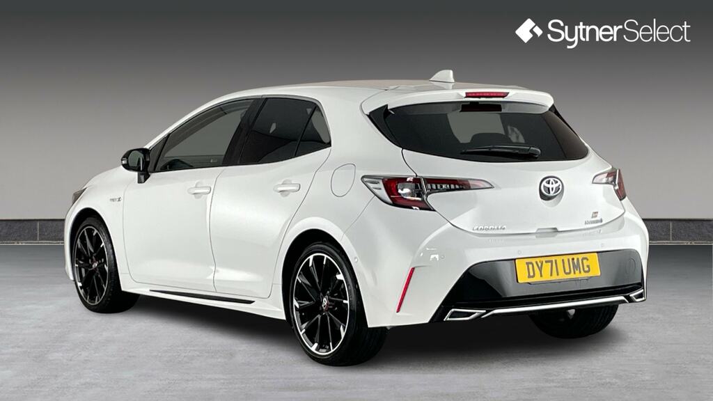 Toyota Corolla 2.0 Vvt-i Hybrid Gr Sport Cvt DY71UMG White #2