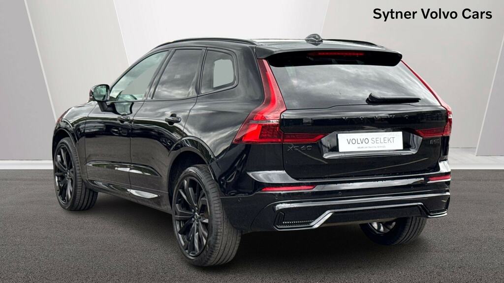 Volvo XC60 2.0 B5p Plus Black Edition Awd Geartronic WF75DZO Black #2