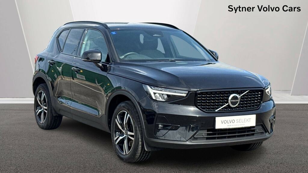 Volvo XC40 2.0 B3p Plus Dark Black