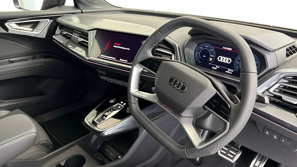 Audi Q4 E Tron 150Kw 40 63Kwh Black Edition Tech Pack LB26OCF Black #6