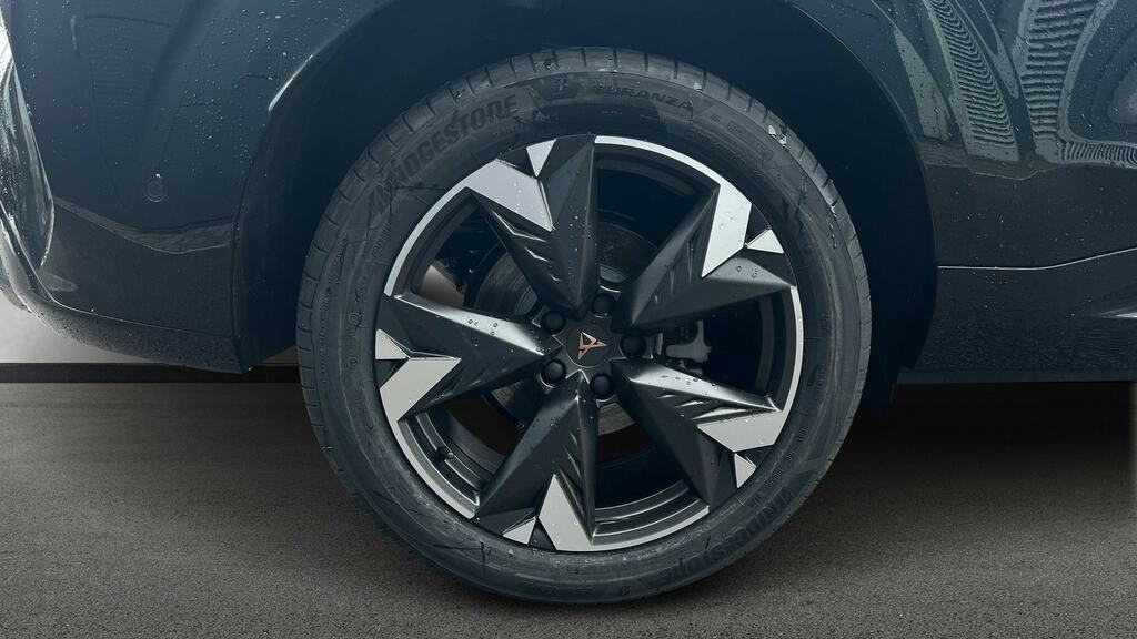 Cupra Terramar 1.5 Etsi 150 V2 Dsg CY75EZW Black #5