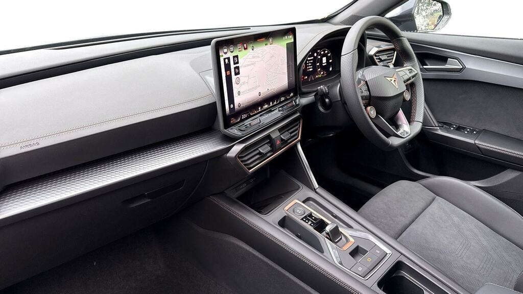 Cupra Formentor 1.5 Etsi 150 V2 Dsg CY75EVR Grey #2