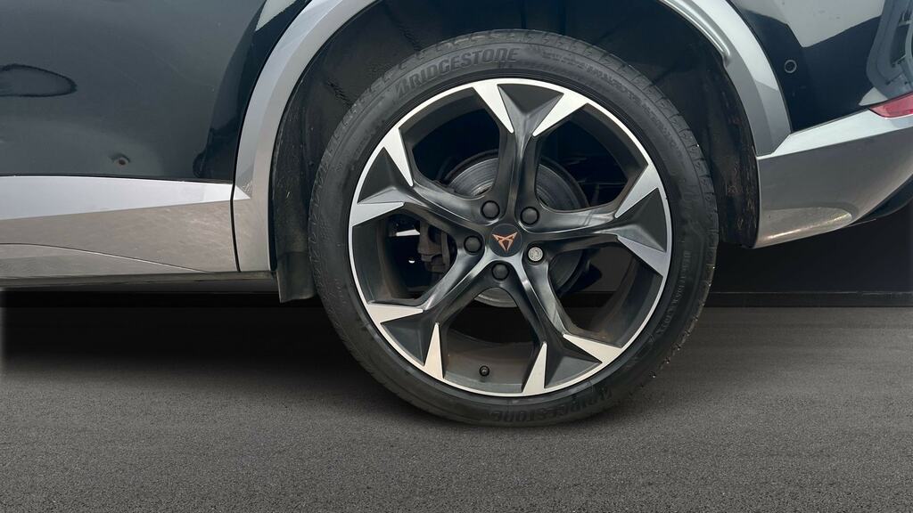 Cupra Formentor 1.5 Tsi 150 V2 Dsg YD72CAA Black #5