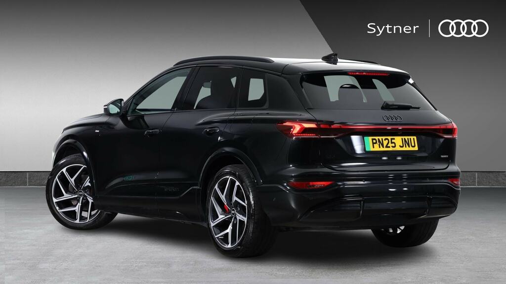 Audi Q6 E-Tron 285Kw Qtro 100Kwh Edition 1 PN25JNU Black #3