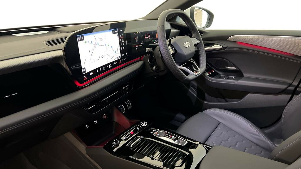 Audi A6 E-tron Avant 270Kw Performance 100Kwh S Line Sv White #2