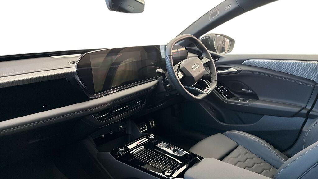 Audi A6 E-tron Avant 270Kw Performance 100Kwh S Line Sv Black #2