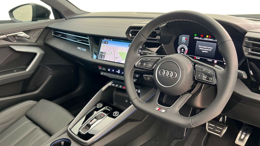 Audi A3 1.5 Tfsi 150 Black Edition S Tronic FN26AMO Black #6