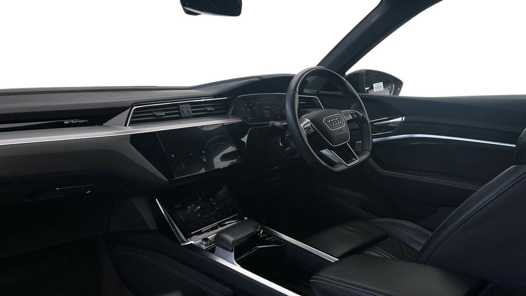 Audi E-tron 300Kw 55 Quattro 95Kwh Black Edition ML23EKO White #2