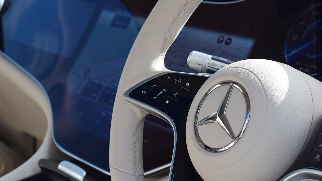 Mercedes-Benz EQS Eqs 450 118Kwh Amg Line Premium Plus Saloon Black #10