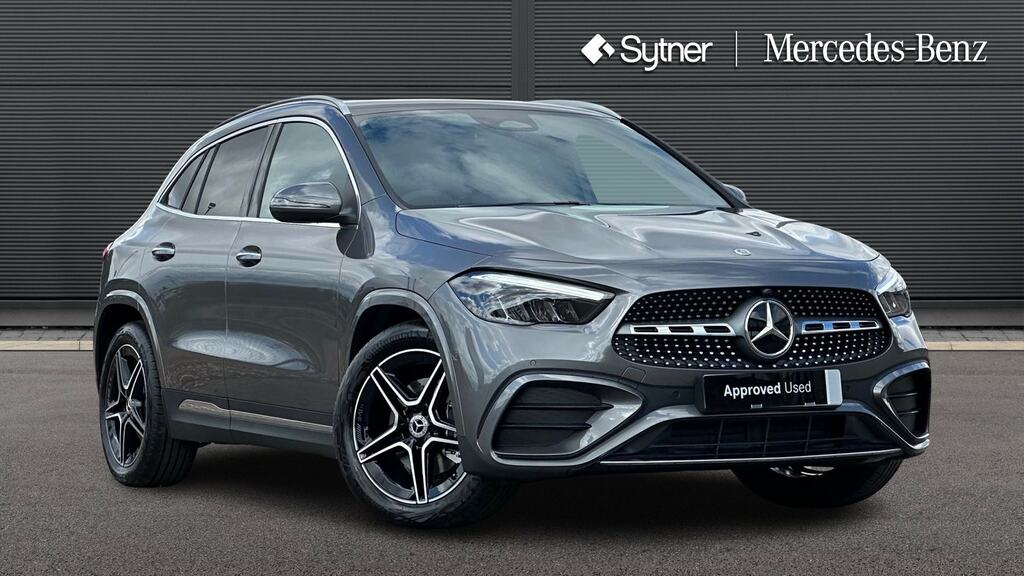 Mercedes-Benz GLA Class Gla 220D 4Matic Amg Line Executive Grey