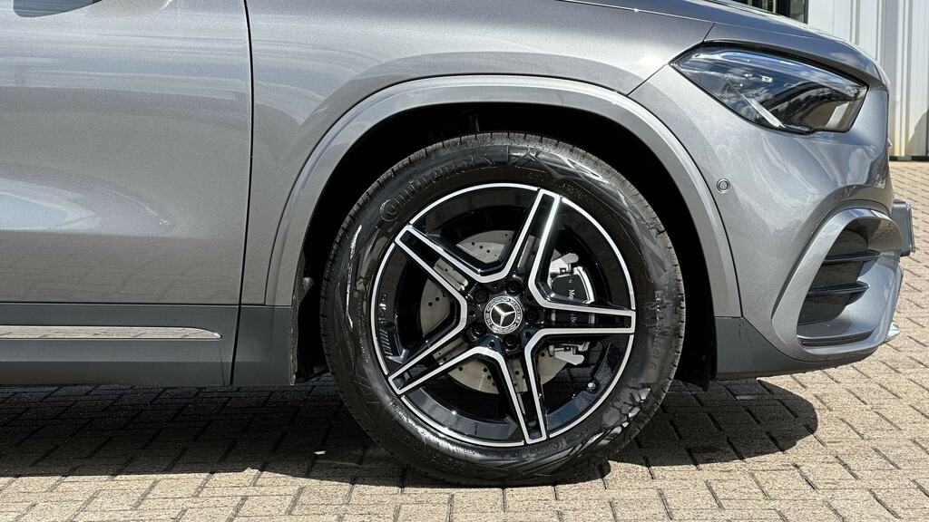 Mercedes-Benz GLA Class Gla 220D 4Matic Amg Line Executive KJ25PVT Grey #5