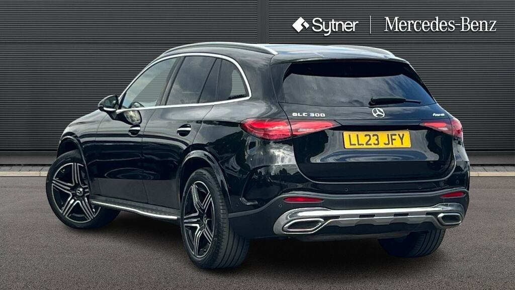 Mercedes-Benz GLC Class Glc 300 4Matic Amg Line Premium 9G-tronic LL23JFY Black #2