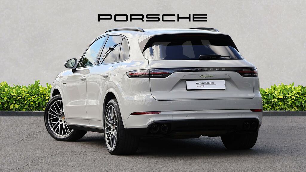 Porsche Cayenne E-hybrid Platinum Edition Tiptronic S SN23LGP Grey #2