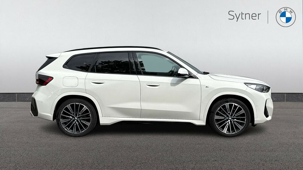 BMW X1 Xdrive 23I Mht M Sport Step HD73NKP White #3