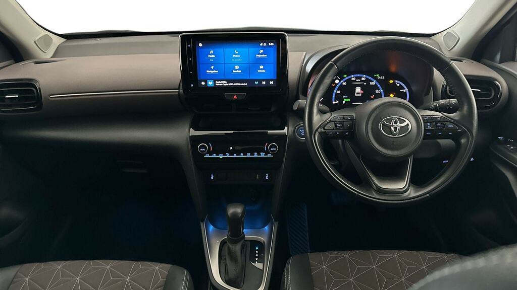 Toyota Yaris Cross 1.5 Hybrid Excel Cvt EJ73TBZ White #6