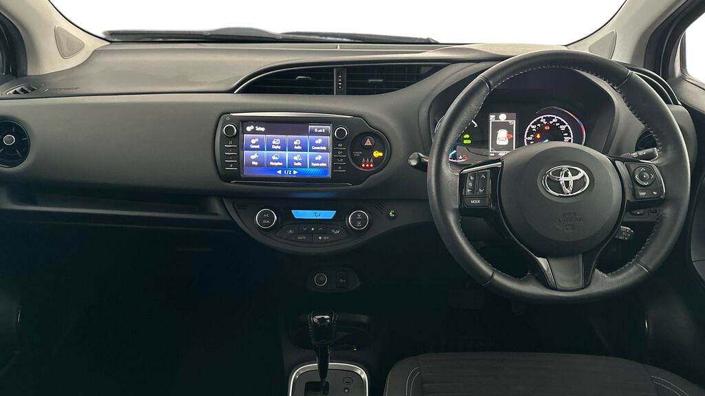 Toyota Yaris 1.5 Hybrid Icon Tech Cvt FN18FGA Silver #6
