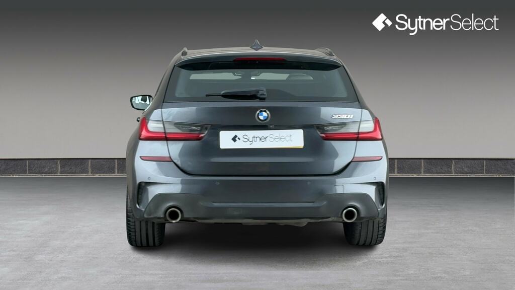 BMW 3 Series 330I M Sport Step YE21OHZ Grey #5