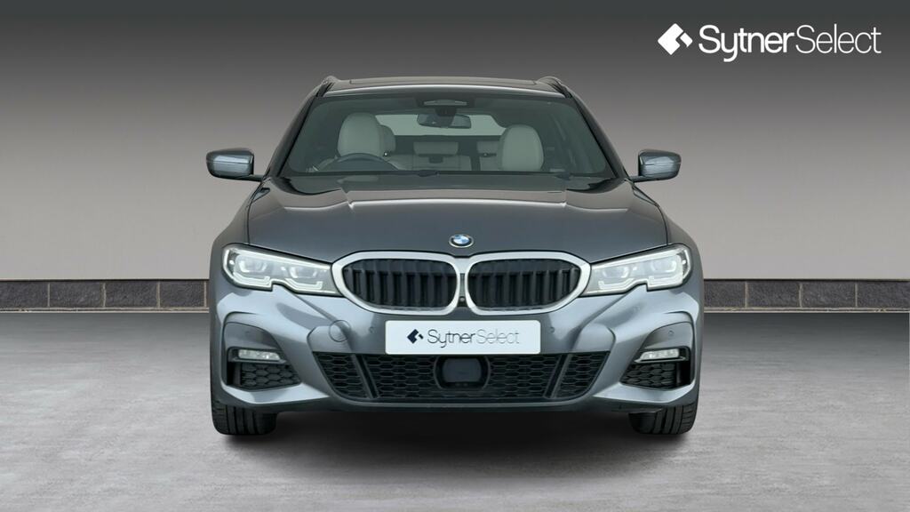 BMW 3 Series 330I M Sport Step YE21OHZ Grey #4