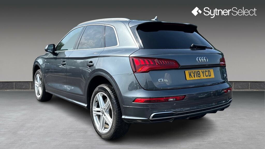 Audi Q5 2.0 Tdi Quattro S Line S Tronic KV18YCD Grey #2