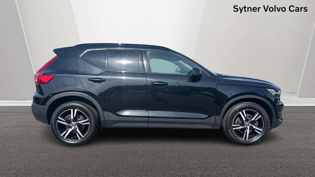 Volvo XC40 2.0 D3 R Design Awd Geartronic SW70DJZ Black #3