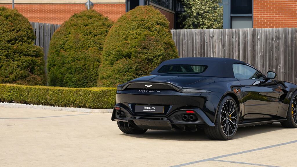 Aston Martin V8 Zf 8 Speed Black #39