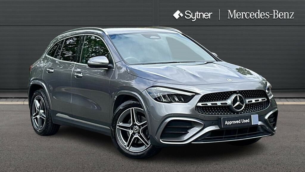 Mercedes-Benz GLA Class Gla 200 Amg Line Premium Grey