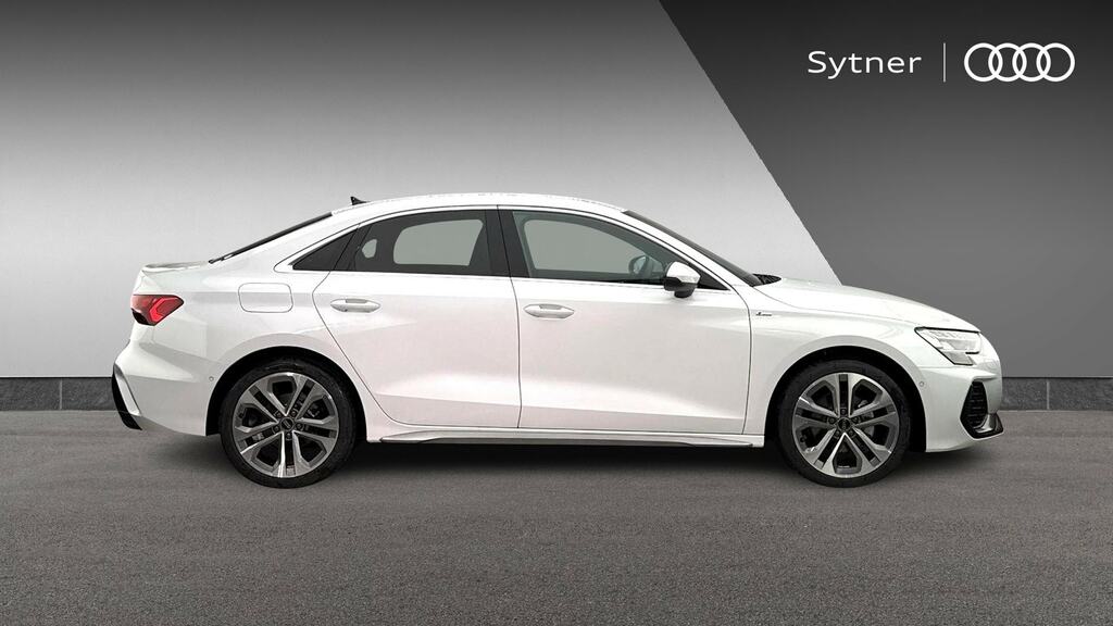 Audi A3 1.5 Tfsi 116 S Line S Tronic Tech Pack CY26AKN White #4