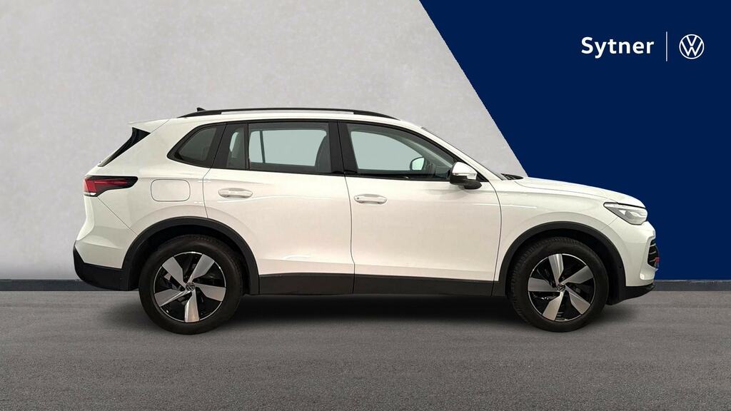 Volkswagen Tiguan 1.5 Etsi 150 Life Launch Edition Dsg RF24KFN White #4