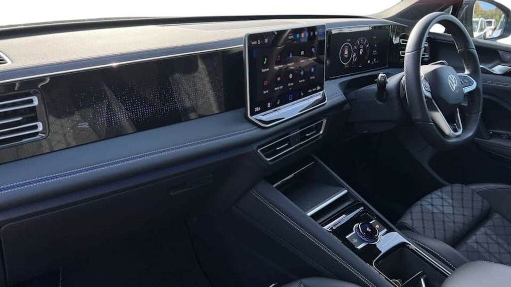 Volkswagen Tiguan 1.5 Etsi 150 R-line Dsg GL24LGJ Grey #2