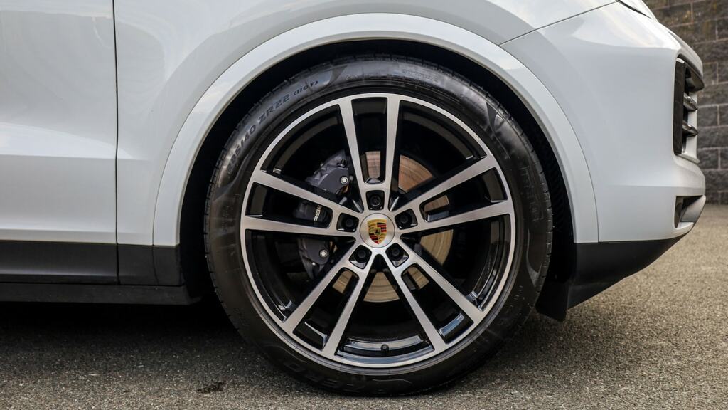 Porsche Cayenne Tiptronic S White #6
